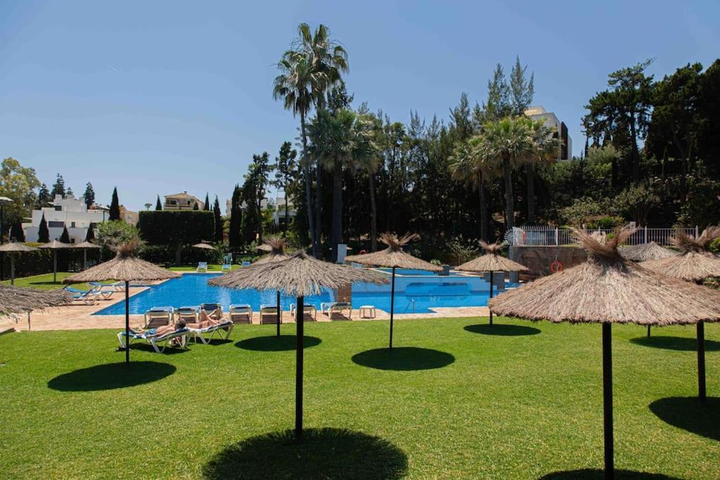 Awesome Apartment In Golden Mile/2Bed/Senorio Marb Marbella Eksteriør billede
